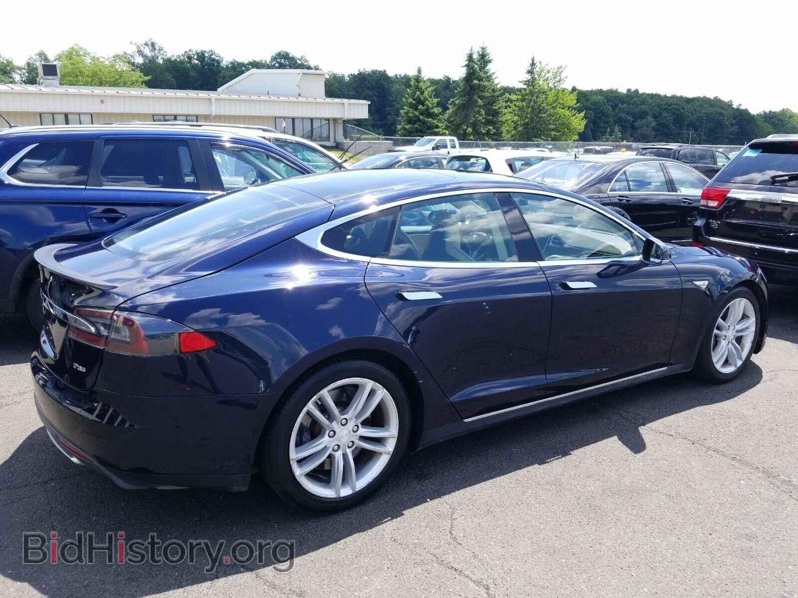 2014 Tesla Model S - VIN: 5YJSA1H10EFP55893 - Photo 2