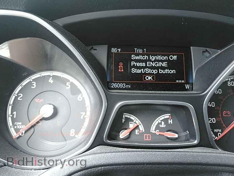 2016 Ford Focus - VIN: 1FADP3L96GL200095 - Photo 5