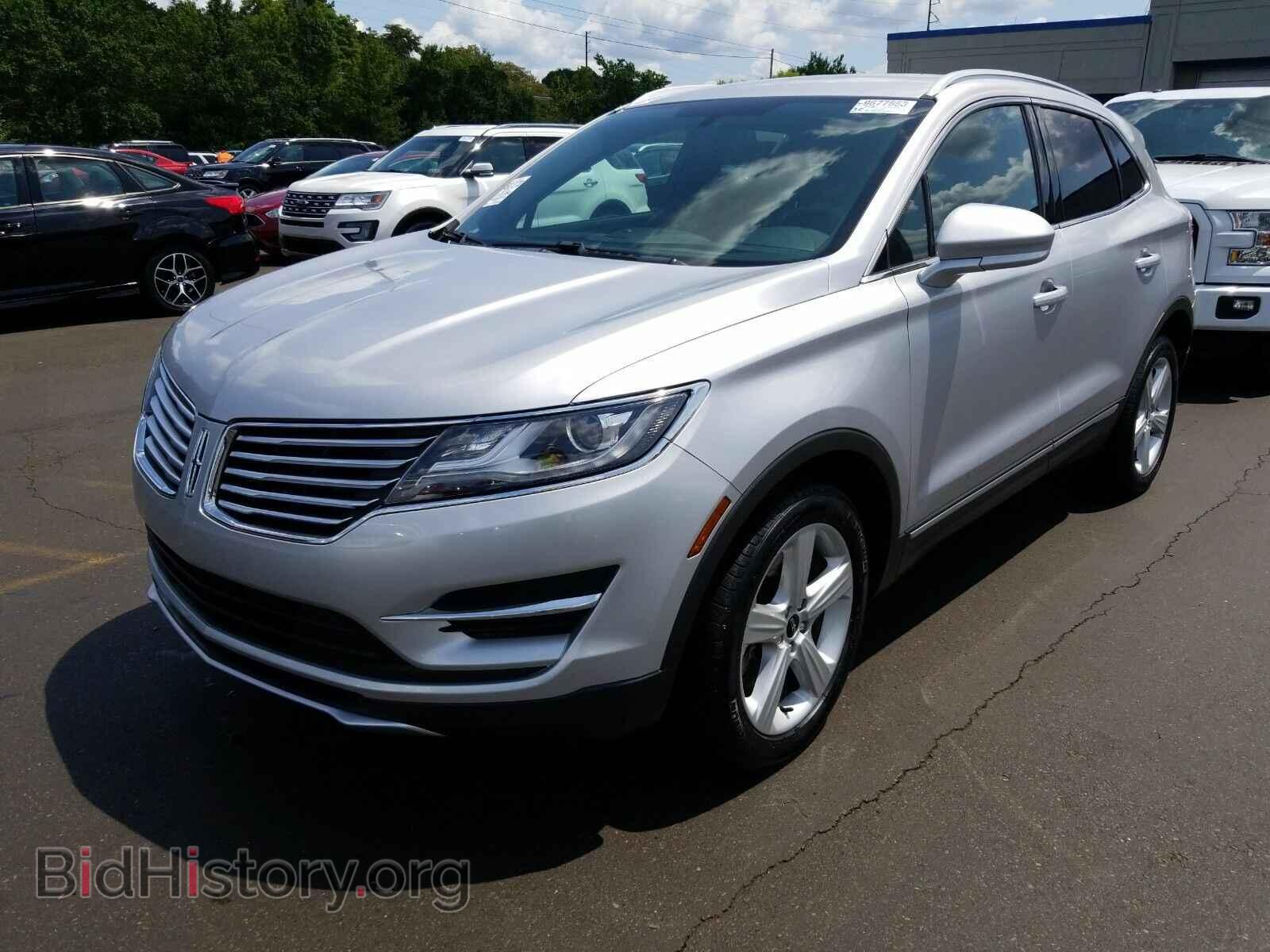 Фотография 5LMCJ1D97HUL03329 - Lincoln MKC 2017