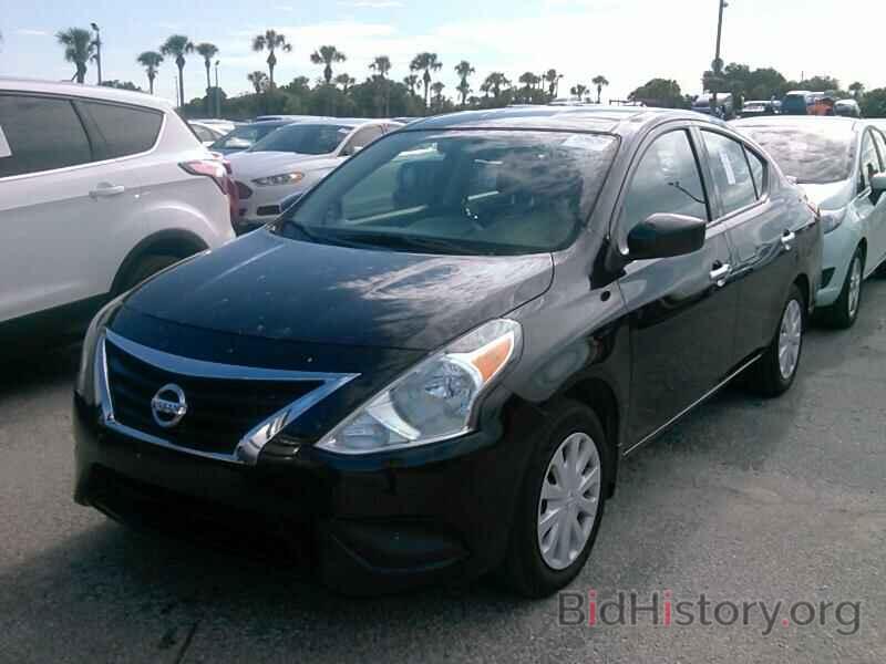 Photo 3N1CN7AP8KL807135 - Nissan Versa Sedan 2019