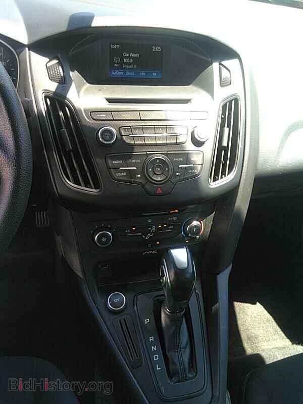 2015 Ford Focus - VIN: 1FADP3F21FL288275 - Фото 4