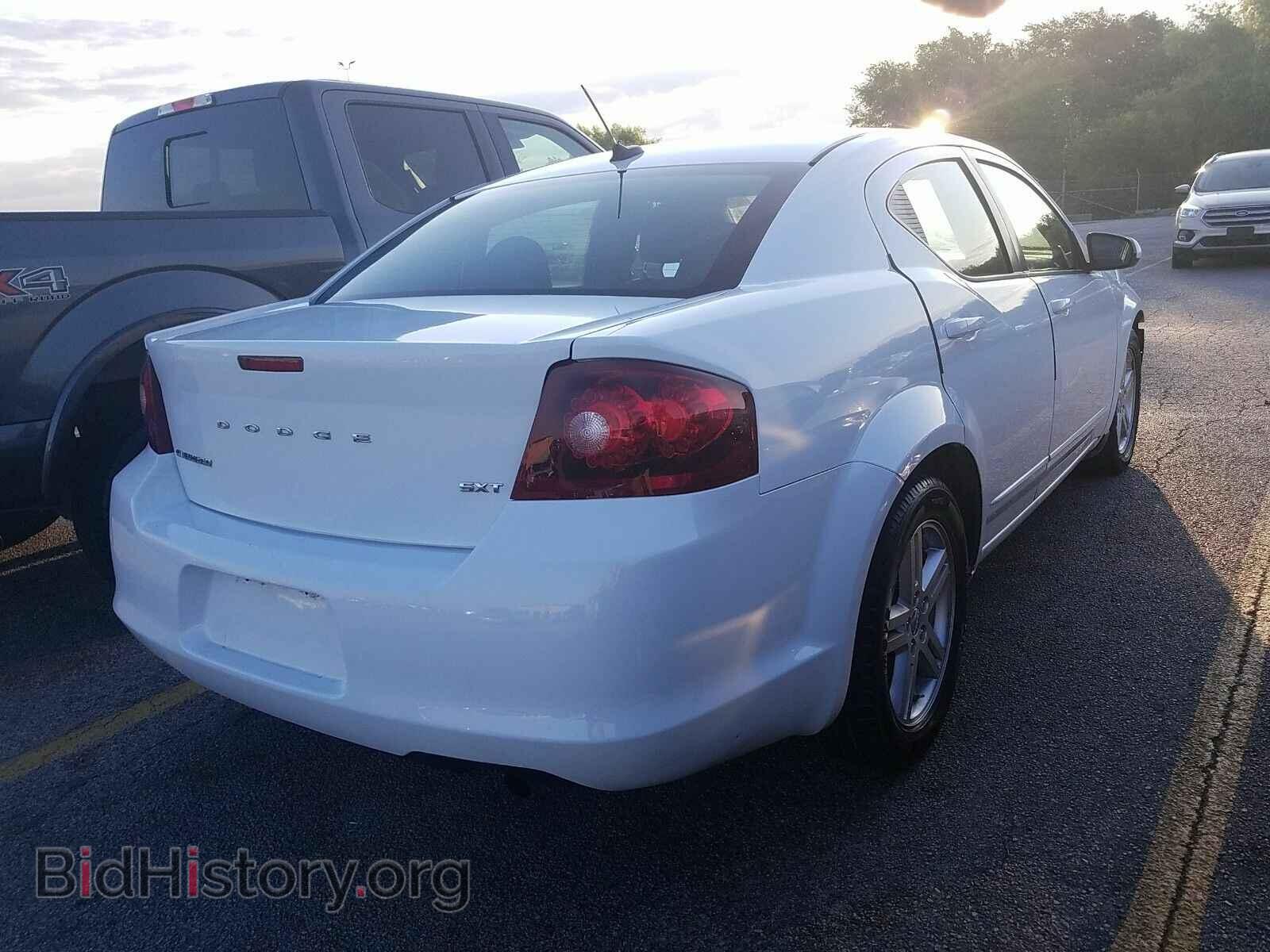 2013 Dodge Avenger - VIN: 1C3CDZCB5DN562217 - Фото 2