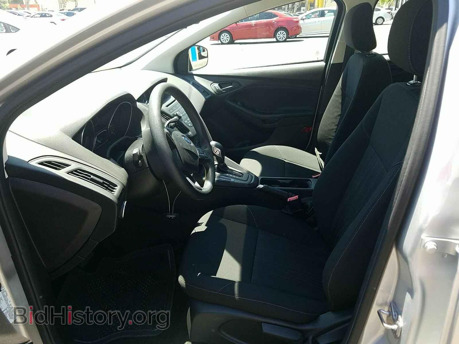 2016 Ford Focus - VIN: 1FADP3E24GL344342 - Фото 3