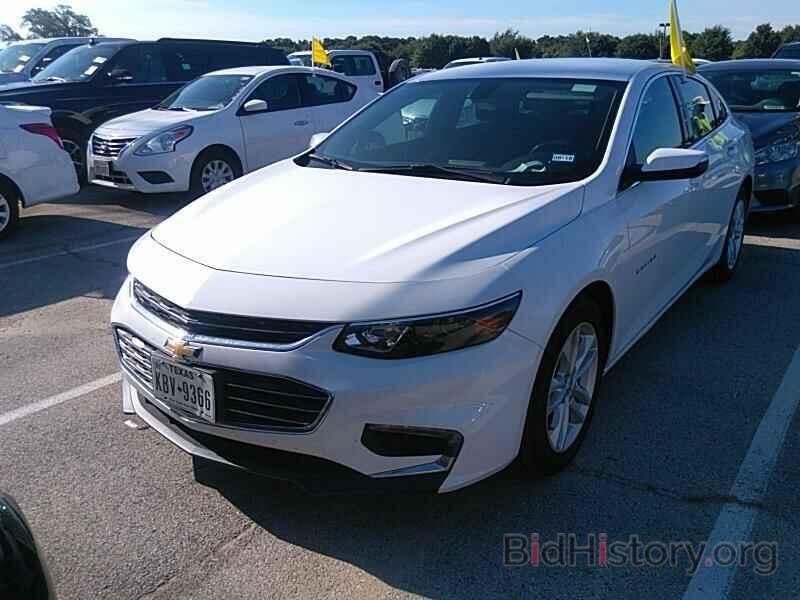 Photo 1G1ZD5ST8JF139154 - Chevrolet Malibu 2018