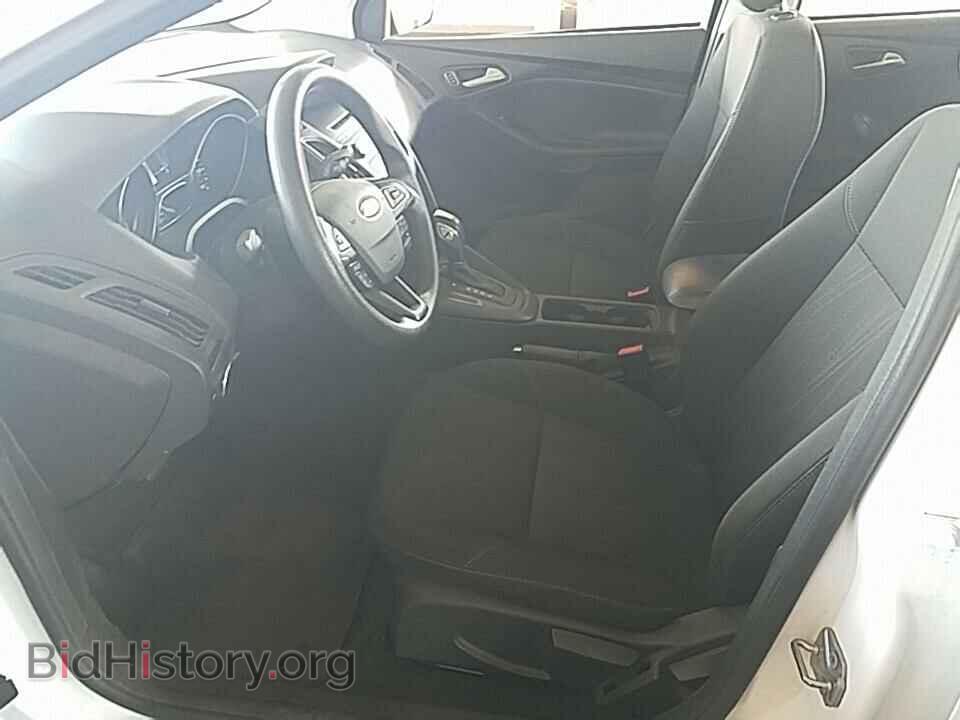 2015 Ford Focus - VIN: 1FADP3F27FL329735 - Photo 3