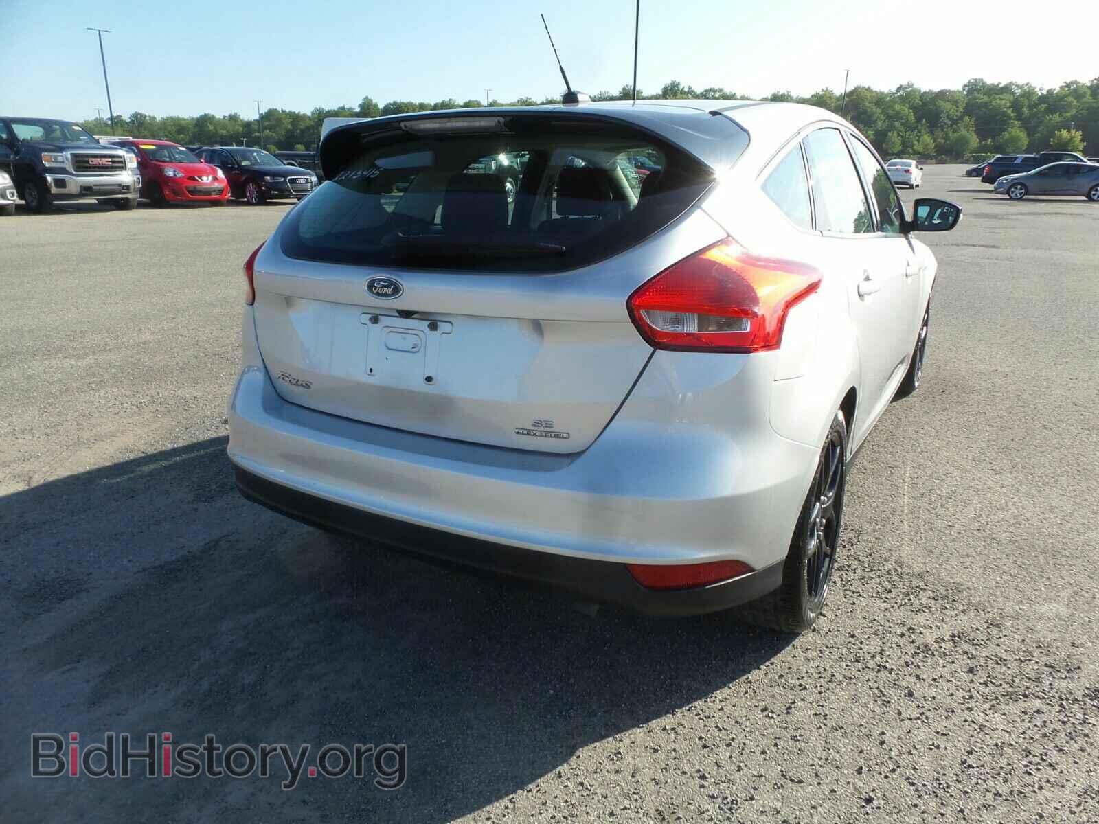 2015 Ford Focus - VIN: 1FADP3K28FL278431 - Photo 2