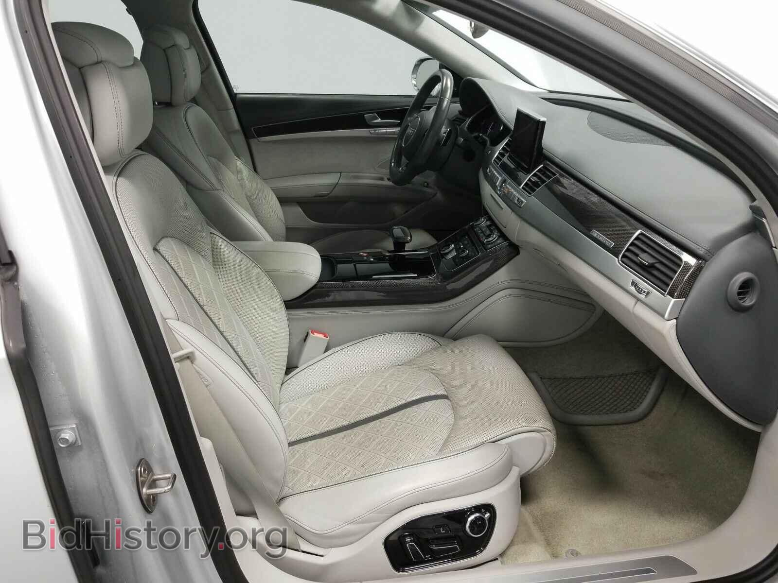 2014 Audi S8 - VIN: WAUD2AFD2EN005008 - Фото 8
