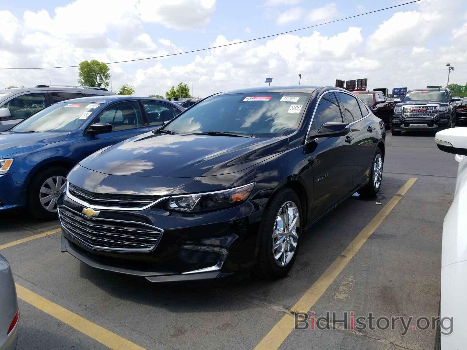 Photo 1G1ZE5ST3HF290829 - Chevrolet Malibu 2017