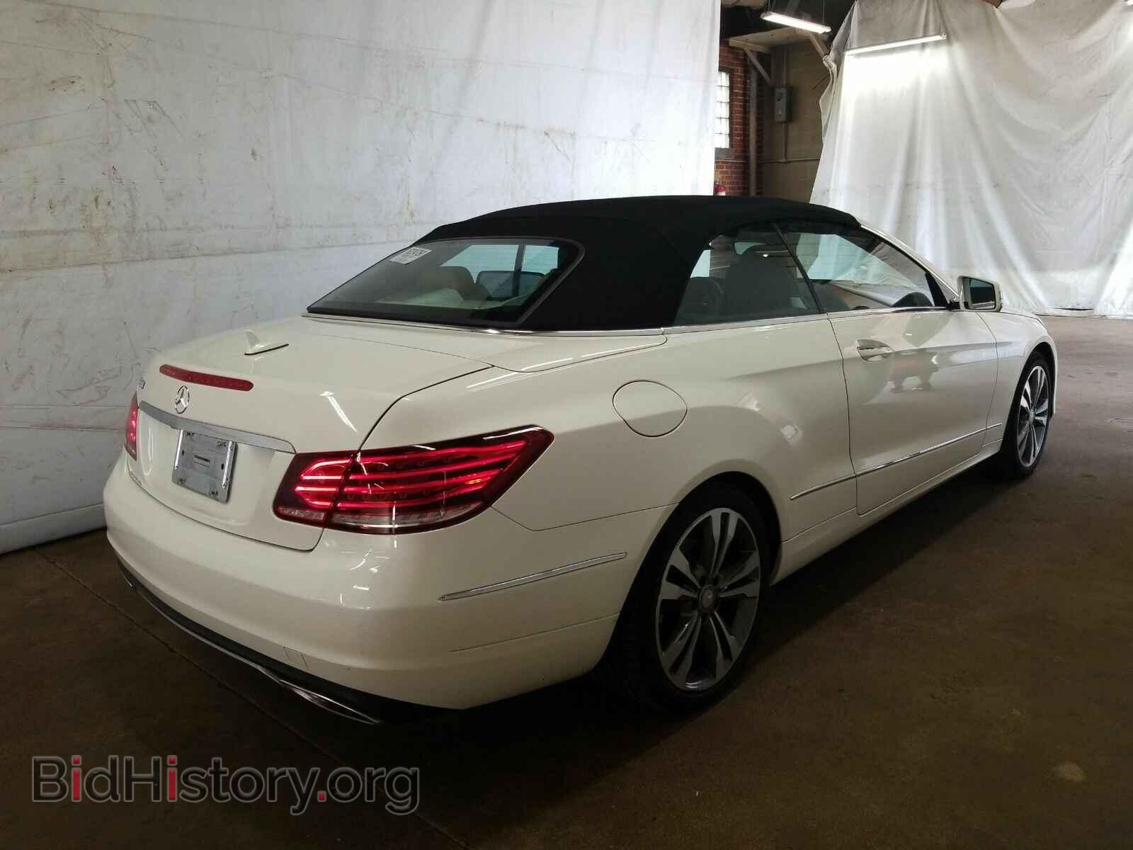 2017 Mercedes-Benz E-Class - VIN: WDDKK6FF7HF353755 - Фото 2