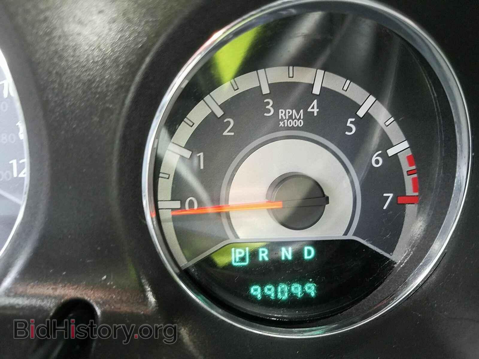 2013 Chrysler 200 - VIN: 1C3CCBAB3DN641737 - Фото 5