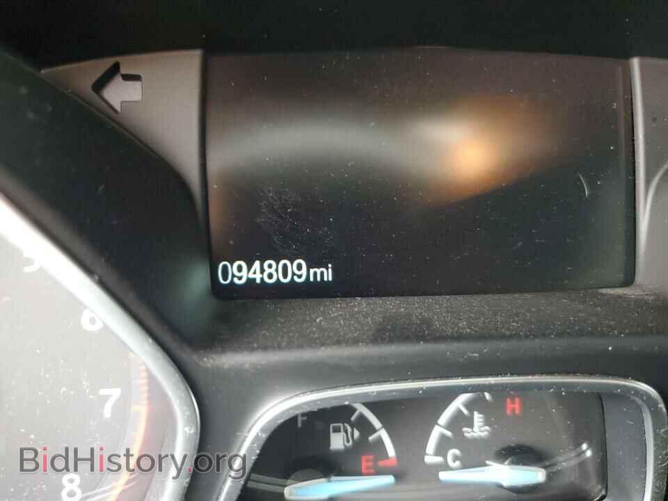 2016 Ford Focus - VIN: 1FADP3K28GL374903 - Photo 5