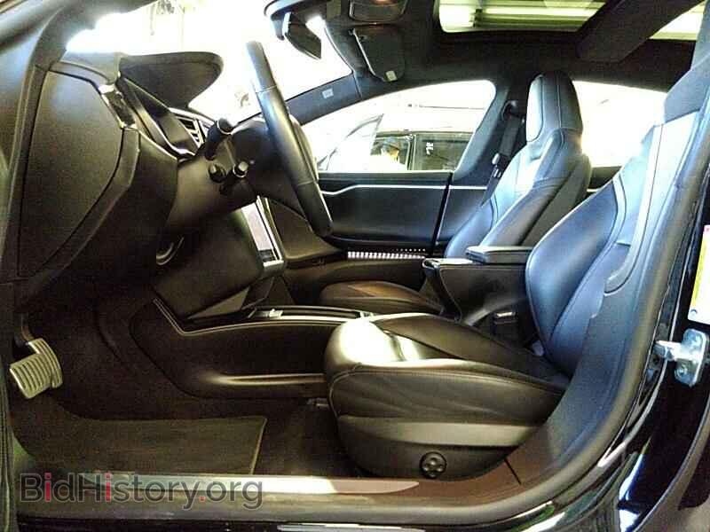 2016 Tesla Model S - VIN: 5YJSA1E49GF142852 - Photo 3