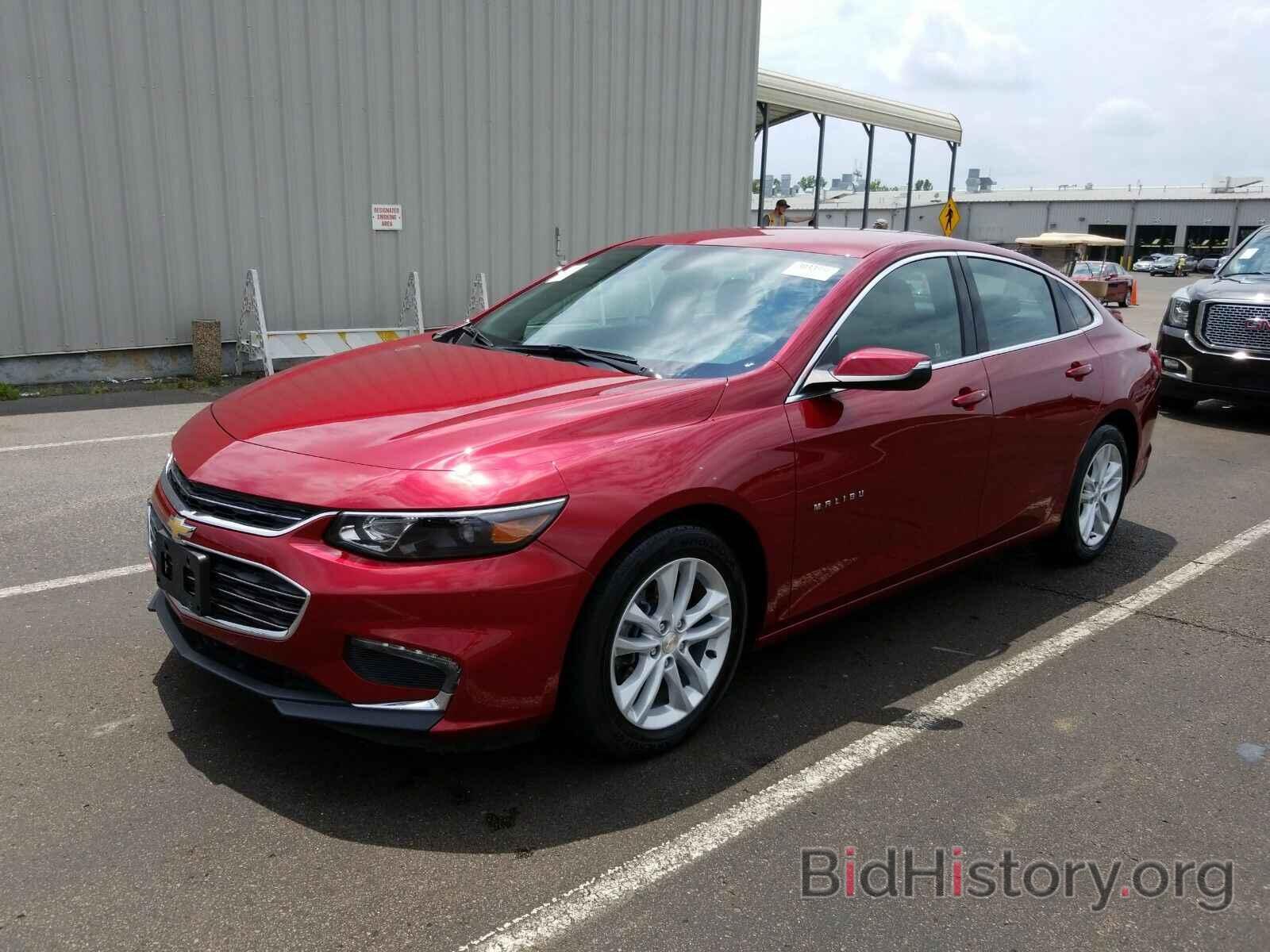 Photo 1G1ZE5ST0HF194141 - Chevrolet Malibu 2017