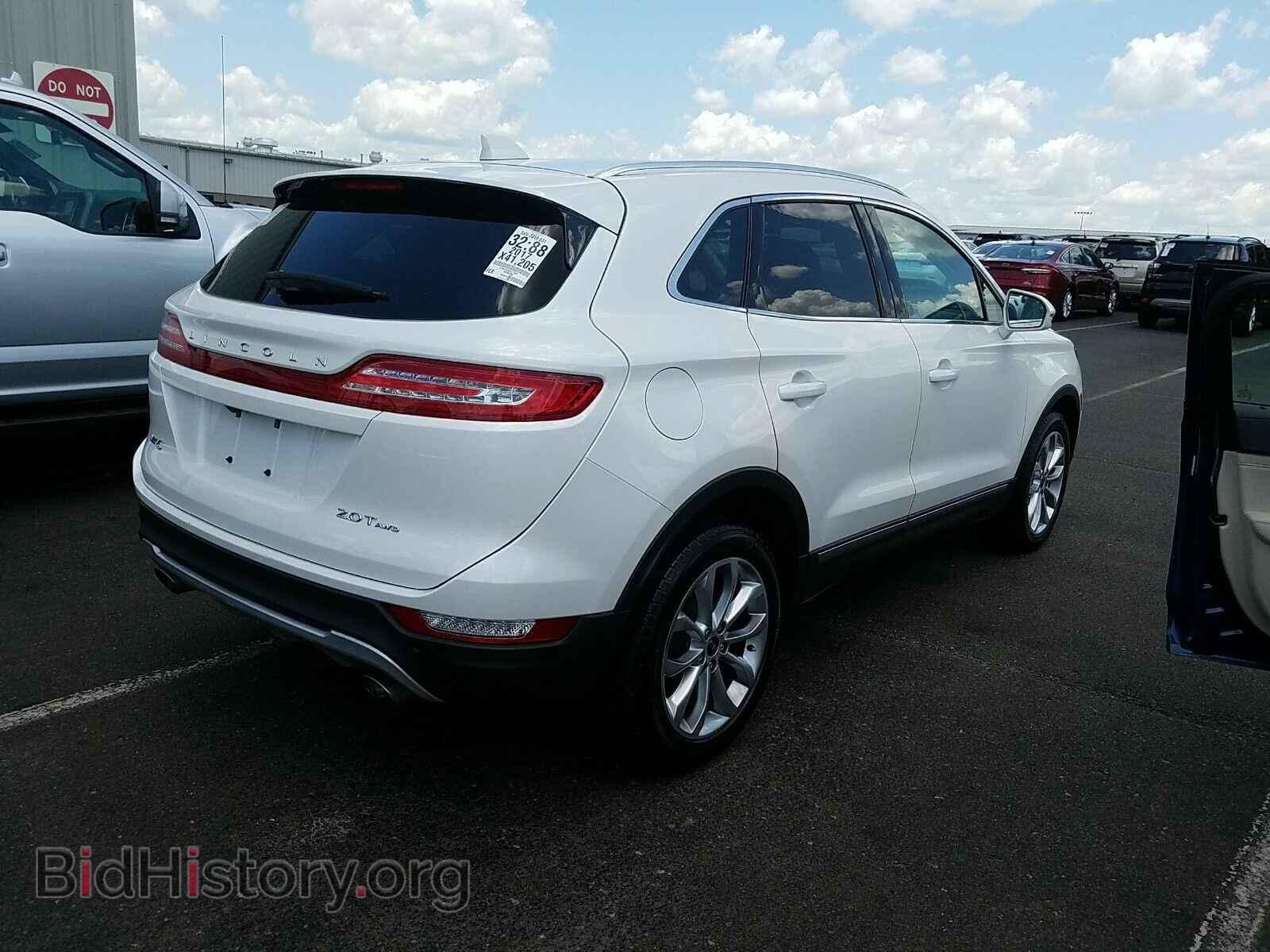 2017 Lincoln MKC - VIN: 5LMCJ2D90HUL12802 - Photo 2