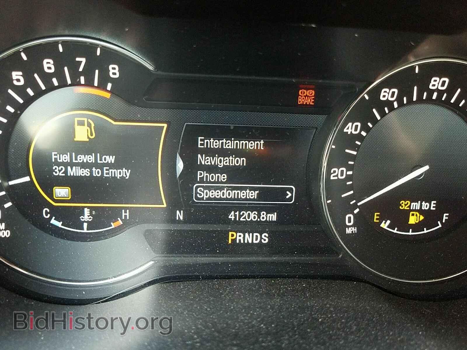 2017 Lincoln MKC - VIN: 5LMCJ2D90HUL12802 - Photo 5