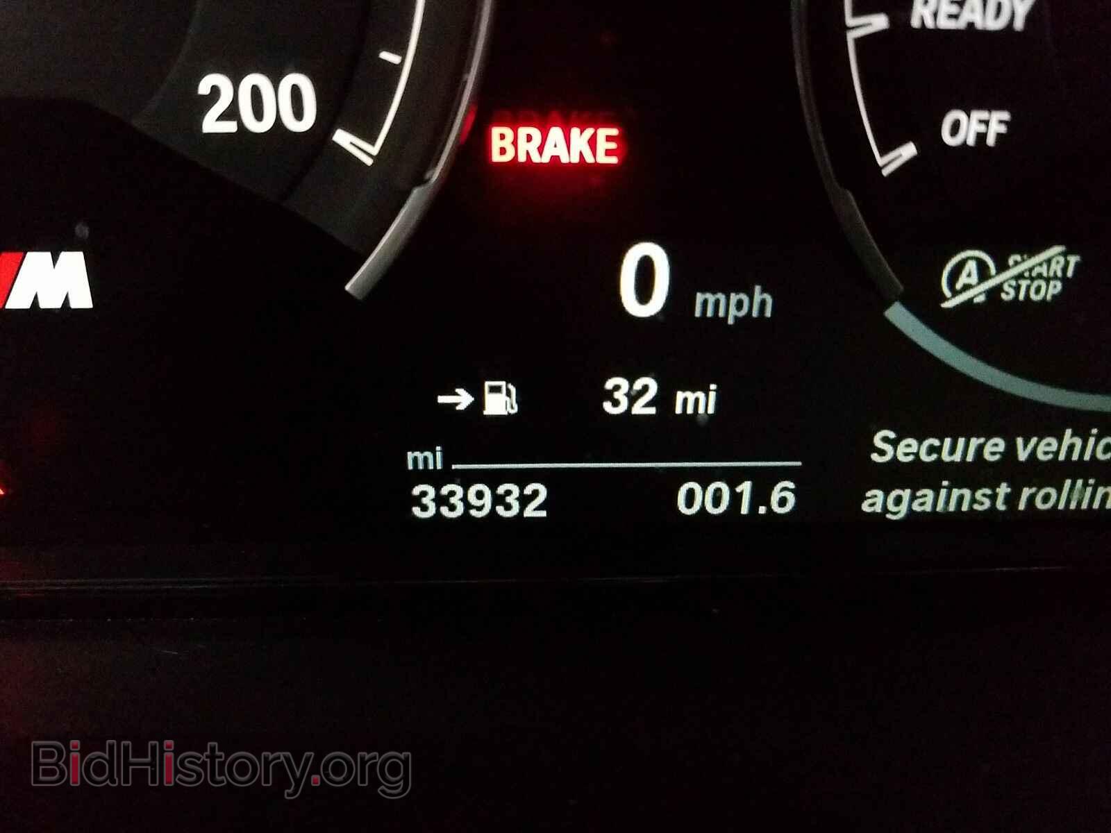 2016 BMW M3 - VIN: WBS8M9C5XG5D31700 - Фото 12