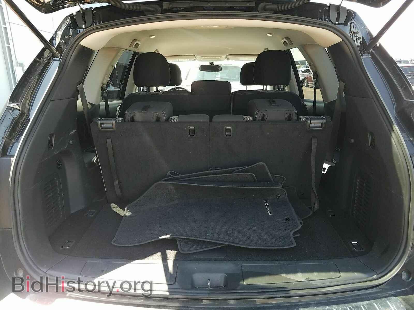 2017 Nissan Pathfinder - VIN: 5N1DR2MM4HC628052 - Фото 7