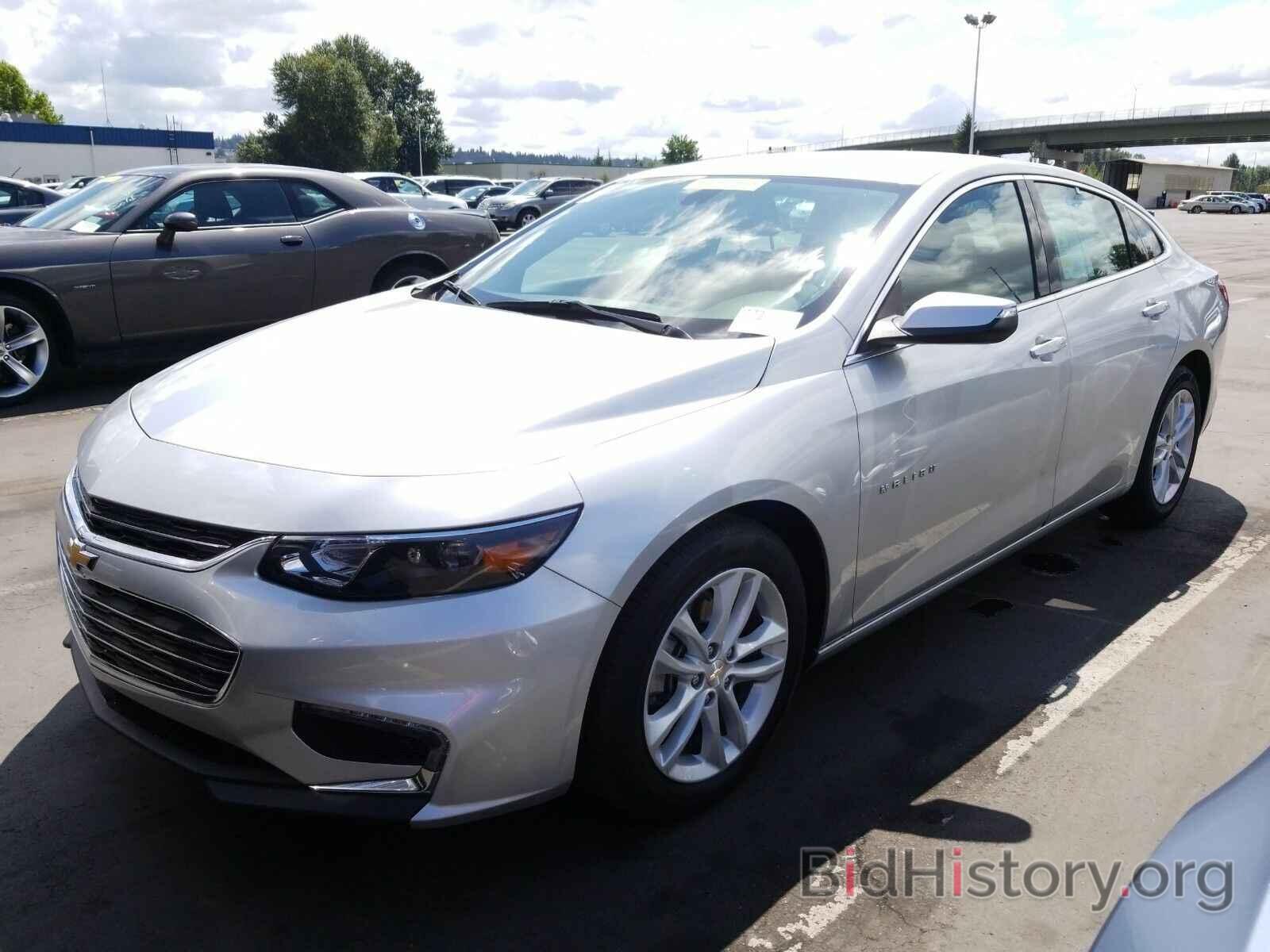 Photo 1G1ZD5ST9JF137171 - Chevrolet Malibu 2018