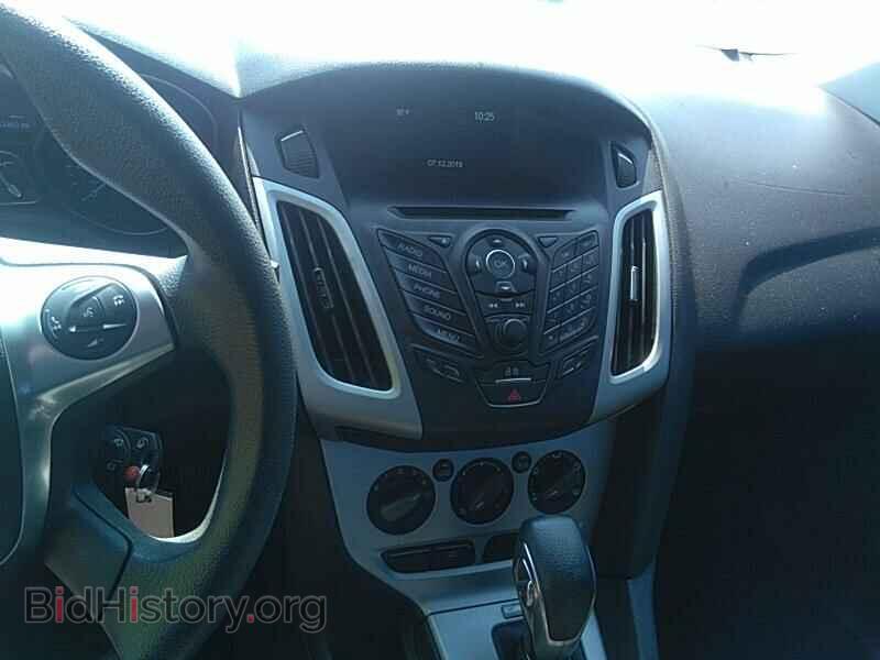 2014 Ford Focus - VIN: 1FADP3F20EL453358 - Фото 4