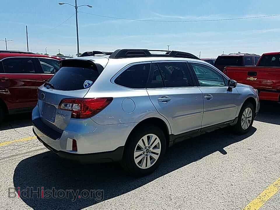 2017 Subaru Outback - VIN: 4S4BSAHC8H3214974 - Фото 2