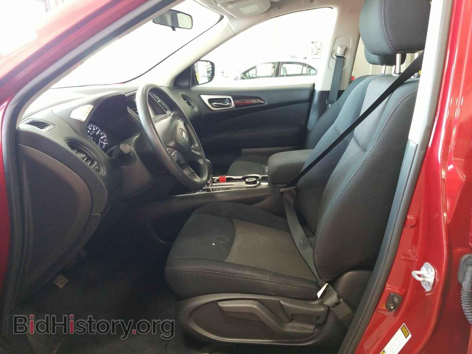 2017 Nissan Pathfinder - VIN: 5N1DR2MMXHC609652 - Фото 3