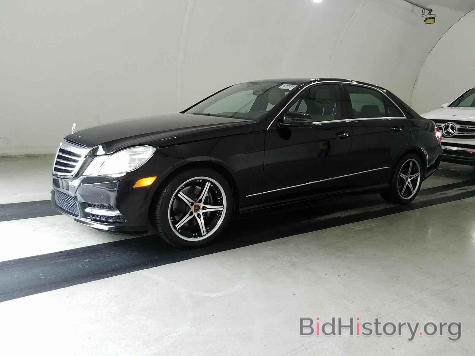 Photo WDDHF5KB0DA726279 - Mercedes-Benz E-Class 2013