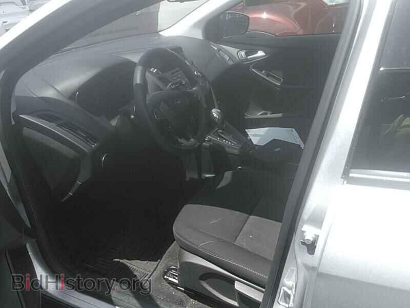 2016 Ford Focus - VIN: 1FADP3F20GL309814 - Photo 3