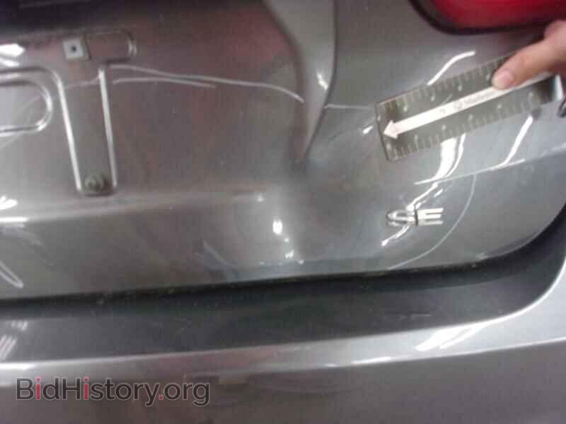 2016 Ford Focus - VIN: 1FADP3F24GL273660 - Photo 9