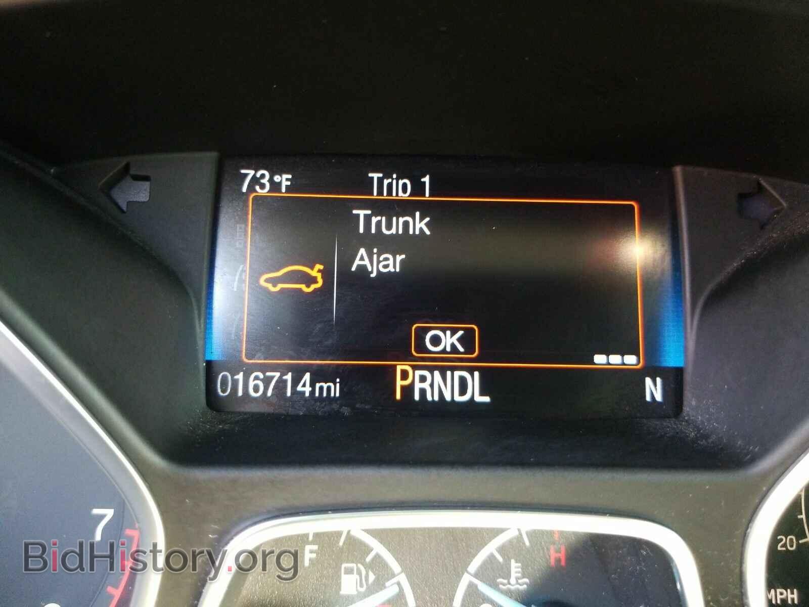 2018 Ford Focus - VIN: 1FADP3K22JL250326 - Фото 5