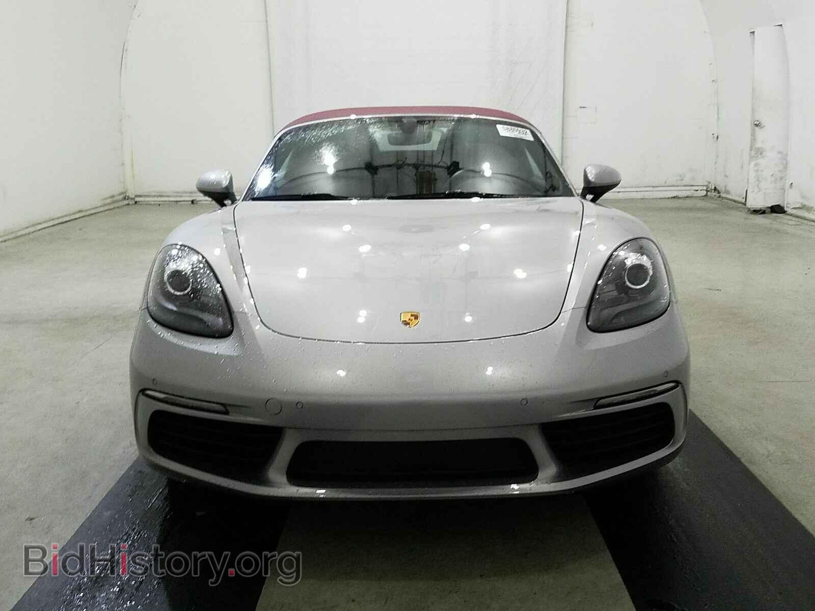 2019 Porsche 718 Boxster - VIN: WP0CA2A84KS210151 - Фото 2