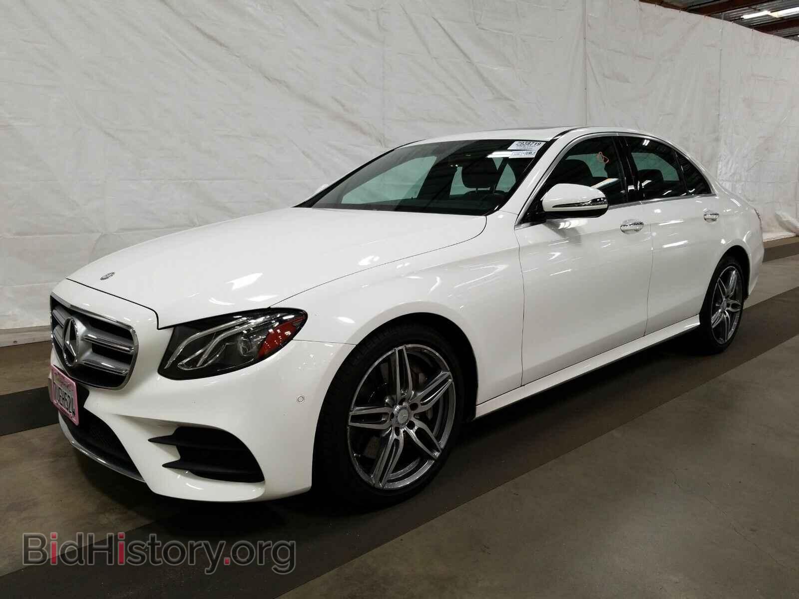 Photo WDDZF4JB1HA068185 - Mercedes-Benz E-Class 2017