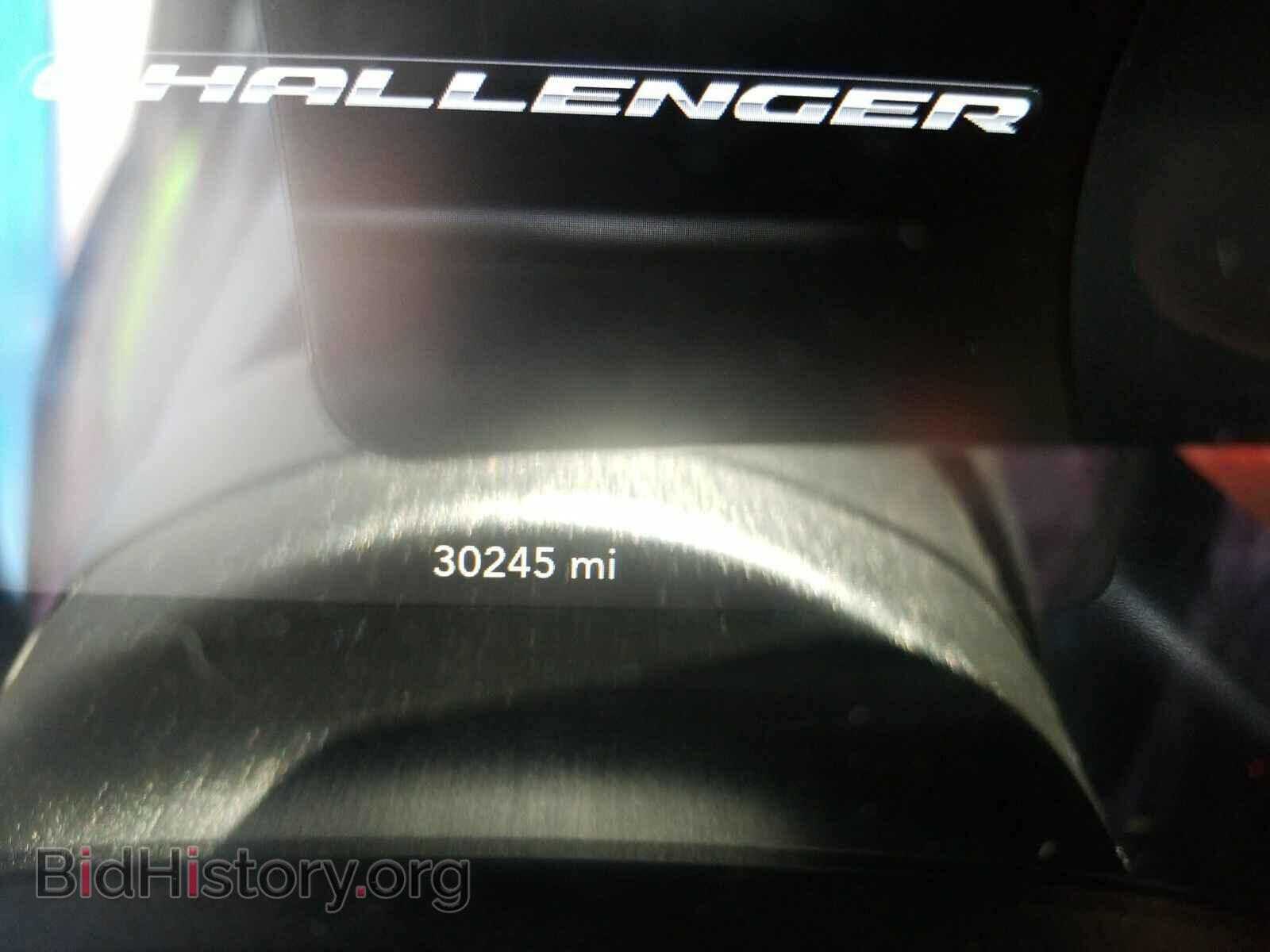 2016 Dodge Challenger - VIN: 2C3CDZAG9GH239963 - Photo 5