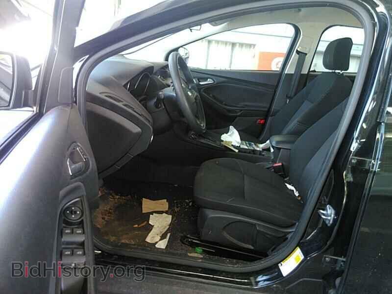 2015 Ford Focus - VIN: 1FADP3F25FL354519 - Photo 3