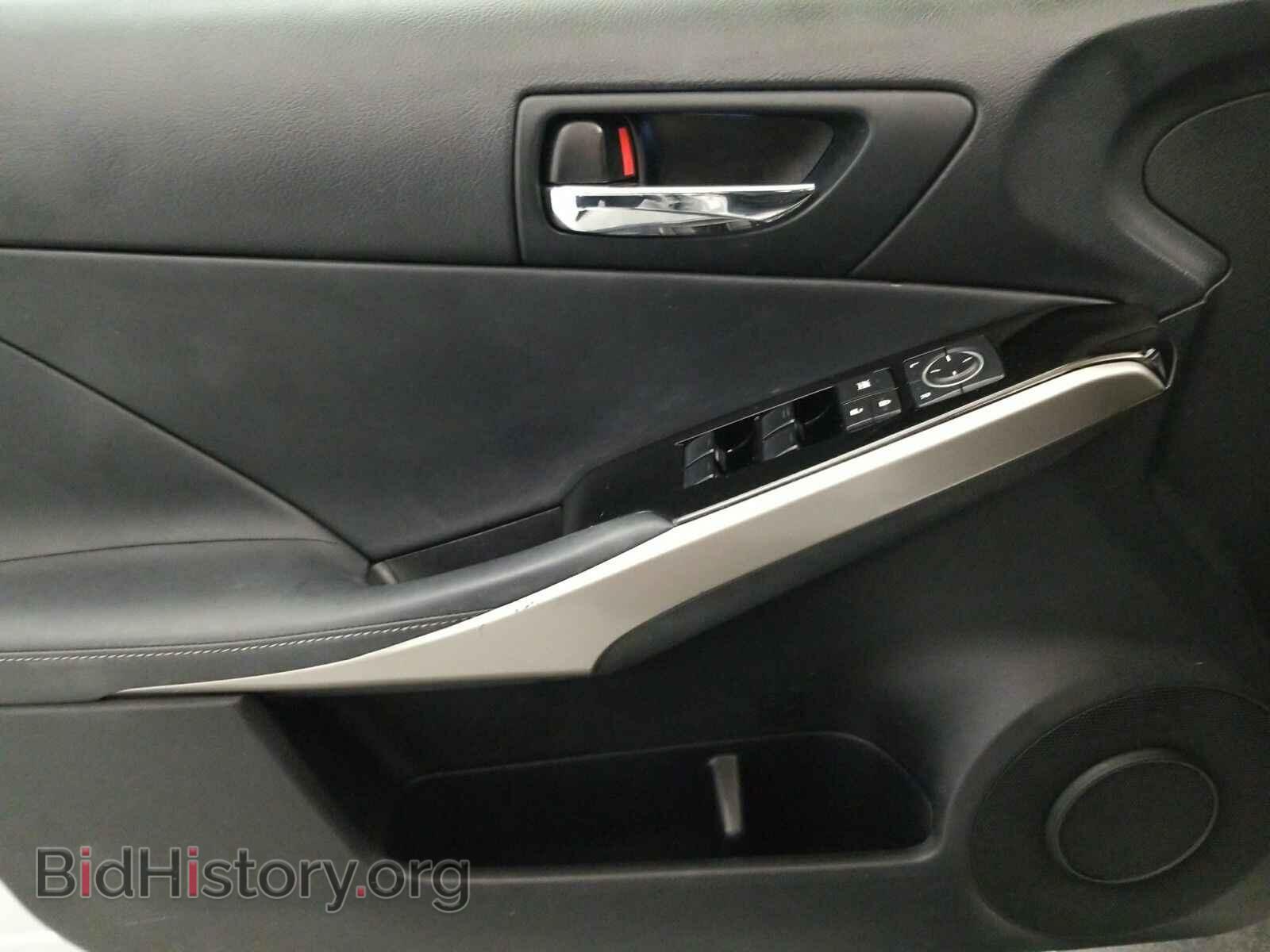 2016 Lexus IS 300 - VIN: JTHCM1D22G5003237 - Фото 9