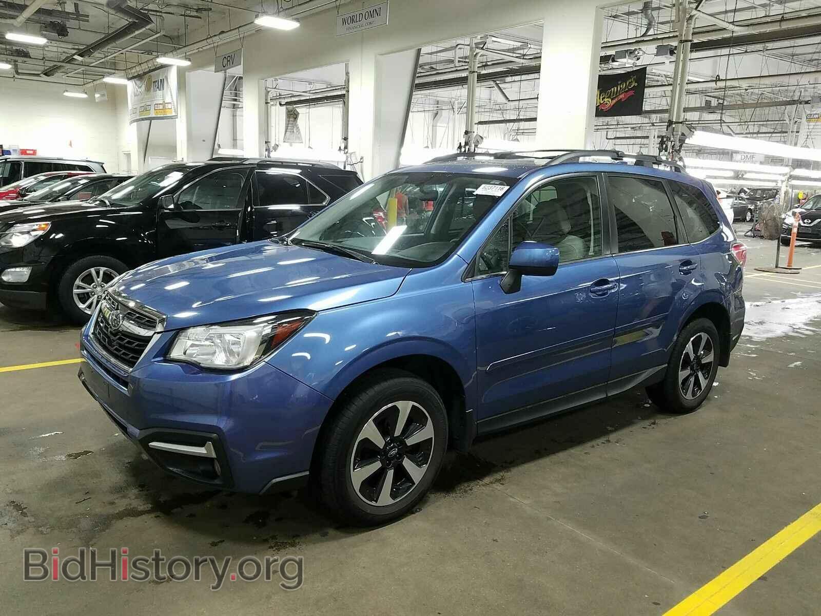 Фотография JF2SJAJC2HH475944 - Subaru Forester 2017