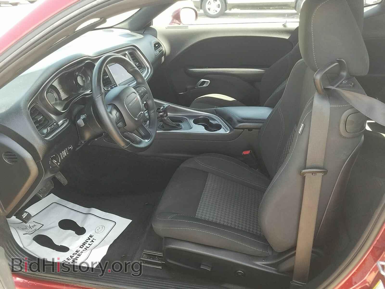 2018 Dodge Challenger - VIN: 2C3CDZAG1JH246557 - Фото 3