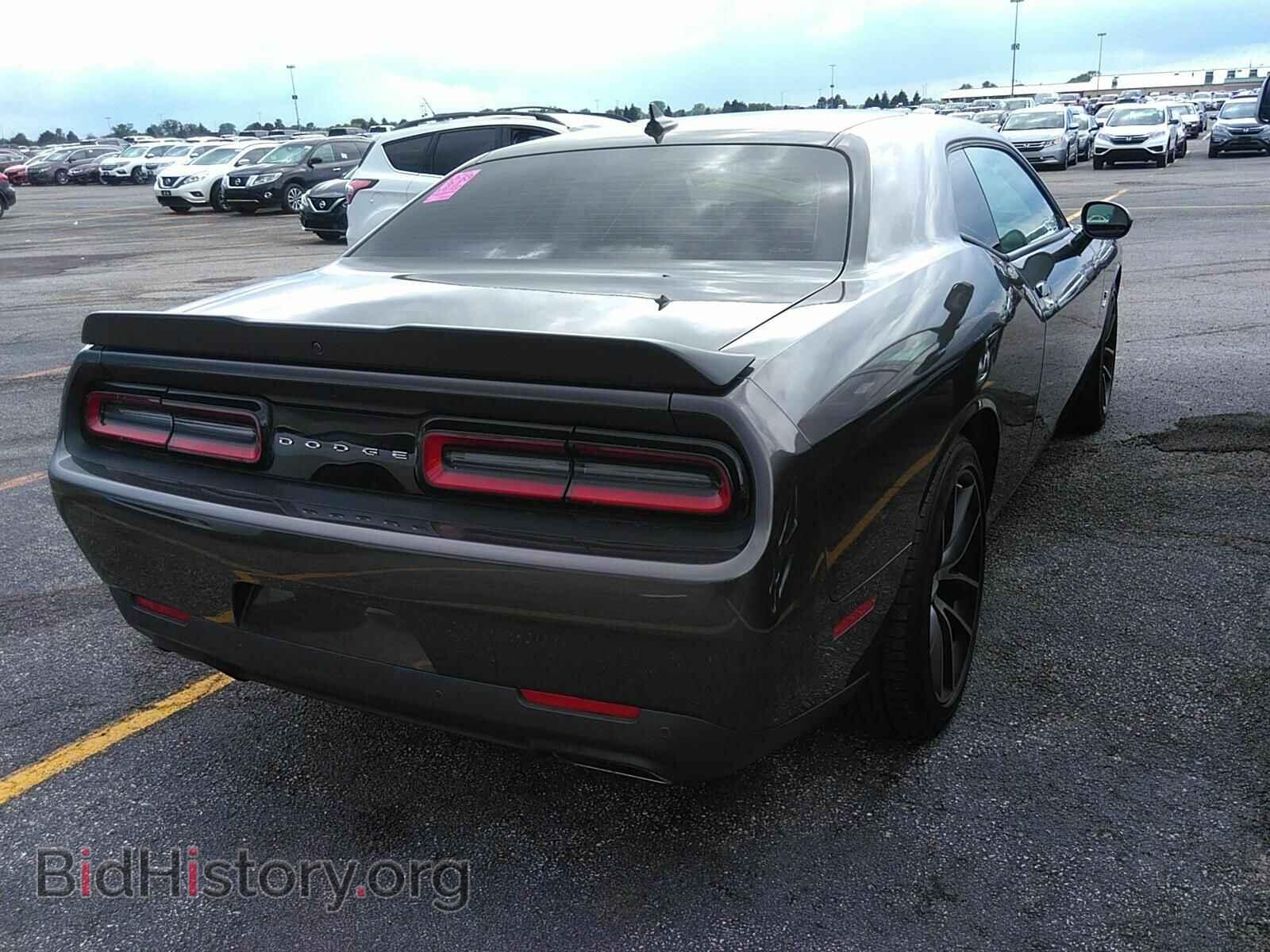 2018 Dodge Challenger - VIN: 2C3CDZFJ1JH288148 - Фото 2