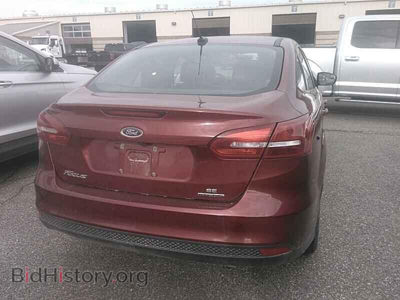 2016 Ford Focus - VIN: 1FADP3F28GL336405 - Photo 2
