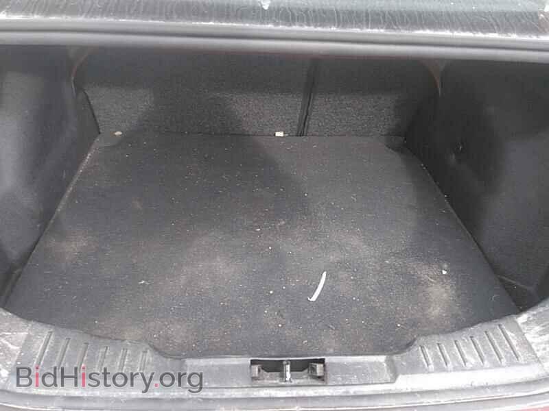 2016 Ford Focus - VIN: 1FADP3F28GL336405 - Photo 7