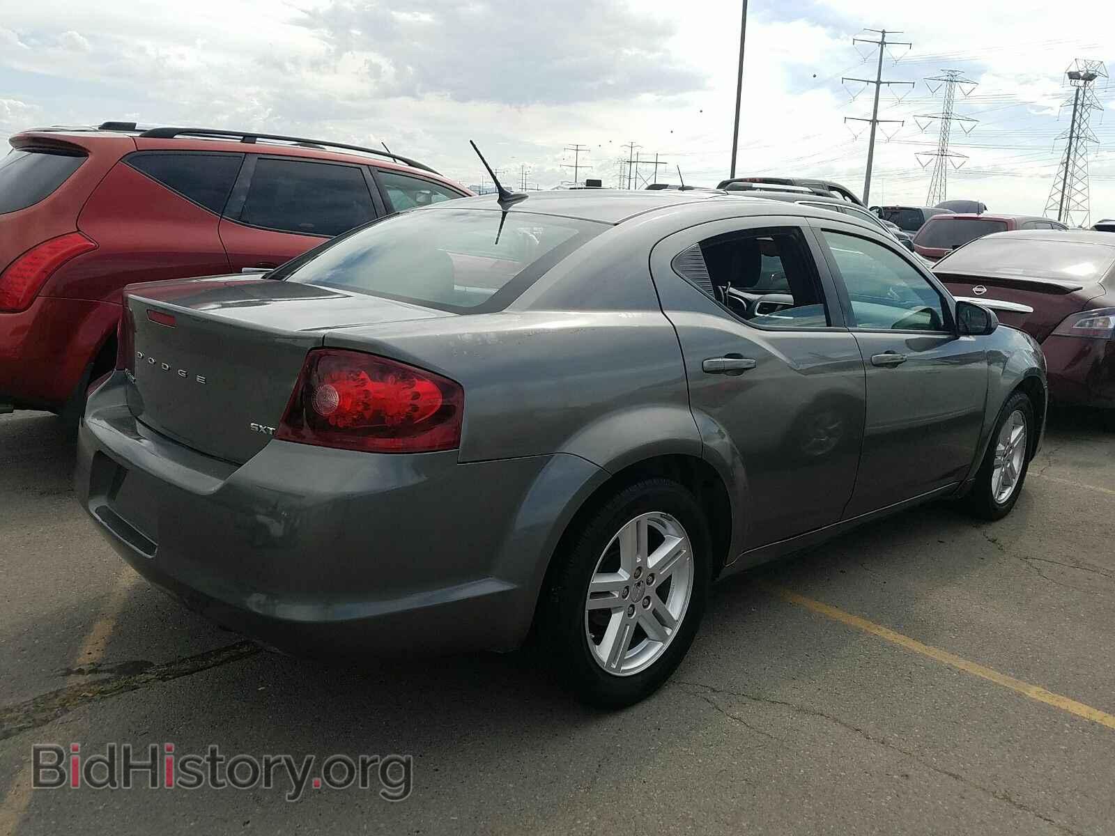 2013 Dodge Avenger - VIN: 1C3CDZCB1DN581847 - Фото 2