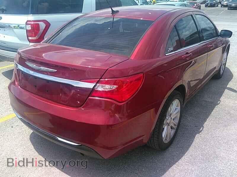 2013 Chrysler 200 - VIN: 1C3CCBBB2DN609893 - Photo 2