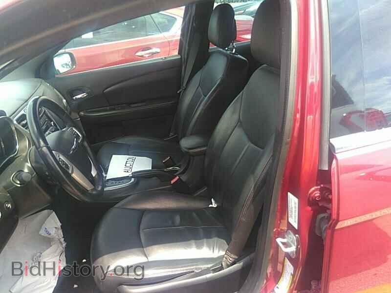 2013 Chrysler 200 - VIN: 1C3CCBBB2DN609893 - Photo 3