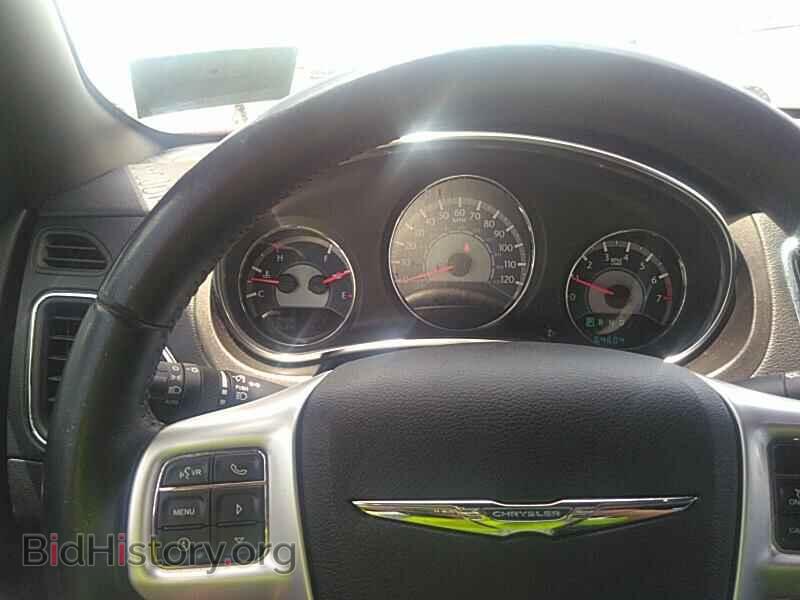 2013 Chrysler 200 - VIN: 1C3CCBBB2DN609893 - Photo 5