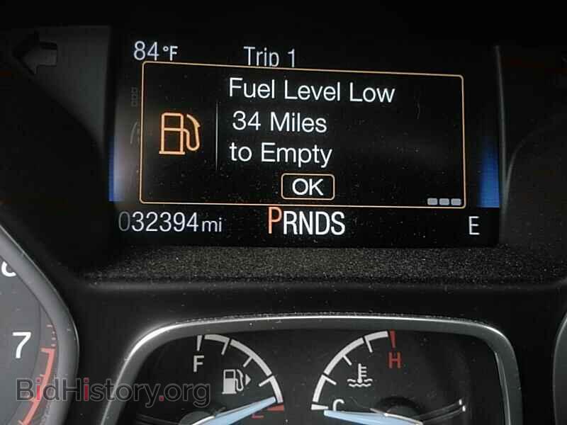 2016 Ford Focus - VIN: 1FADP3F23GL262262 - Photo 5
