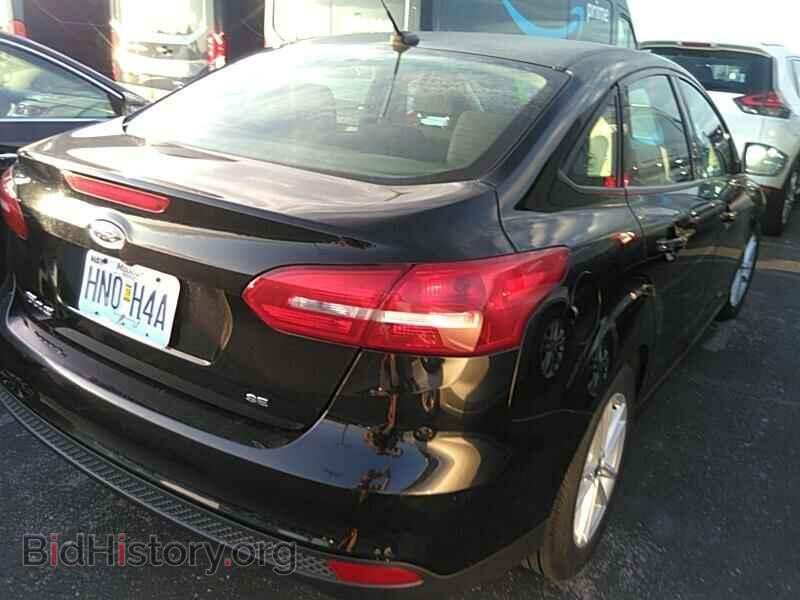 2017 Ford Focus - VIN: 1FADP3F27HL278160 - Фото 2