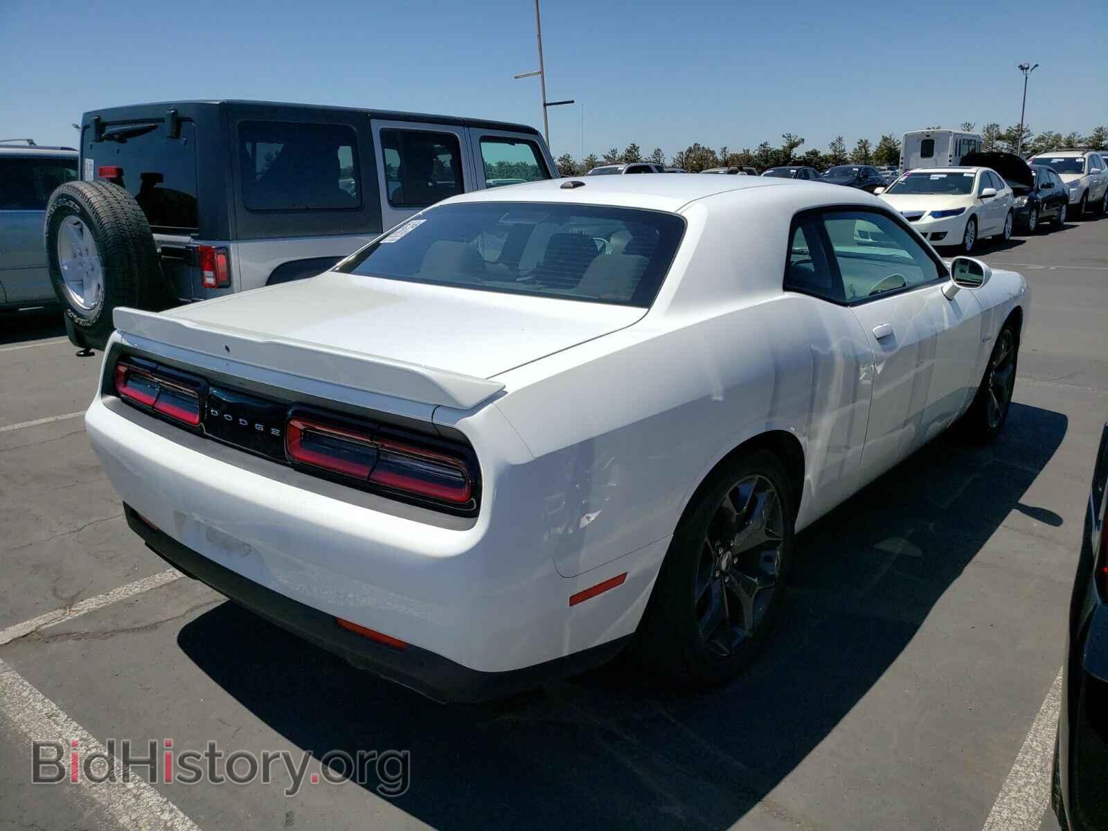 2019 Dodge Challenger - VIN: 2C3CDZBT2KH531944 - Photo 2