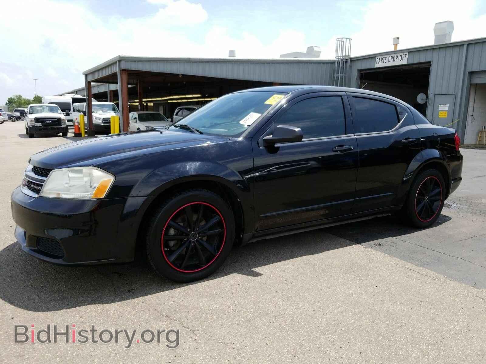 Photo 1B3BD4FB4BN586884 - Dodge Avenger 2011