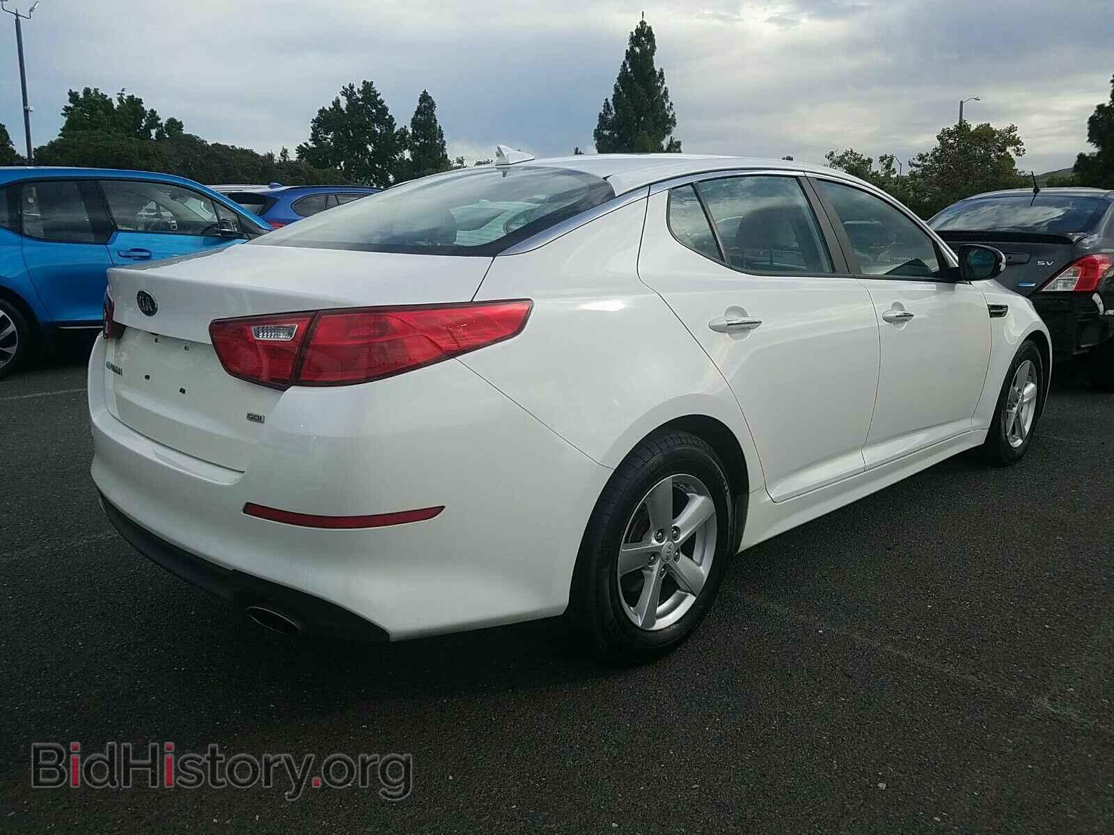 2015 Kia Optima - VIN: KNAGM4A71F5602565 - Фото 2