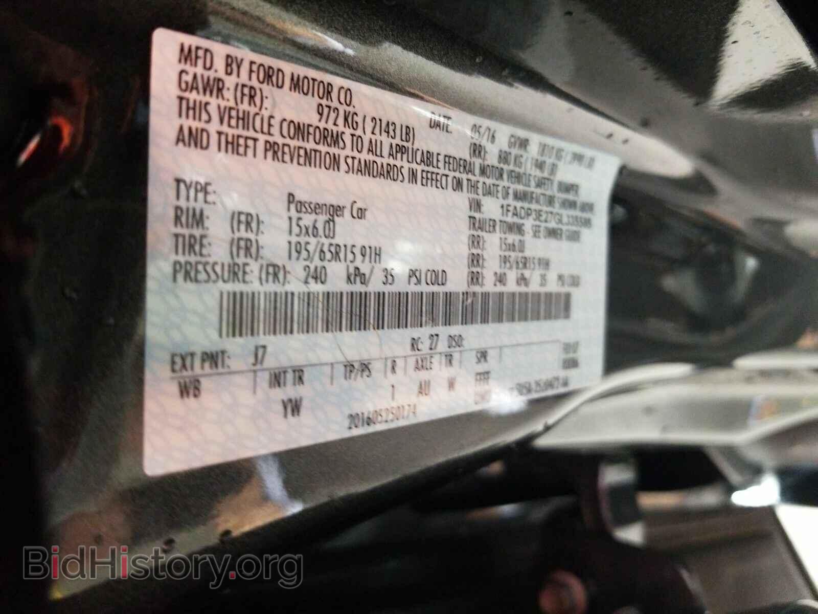 2016 Ford Focus - VIN: 1FADP3E27GL335585 - Photo 6