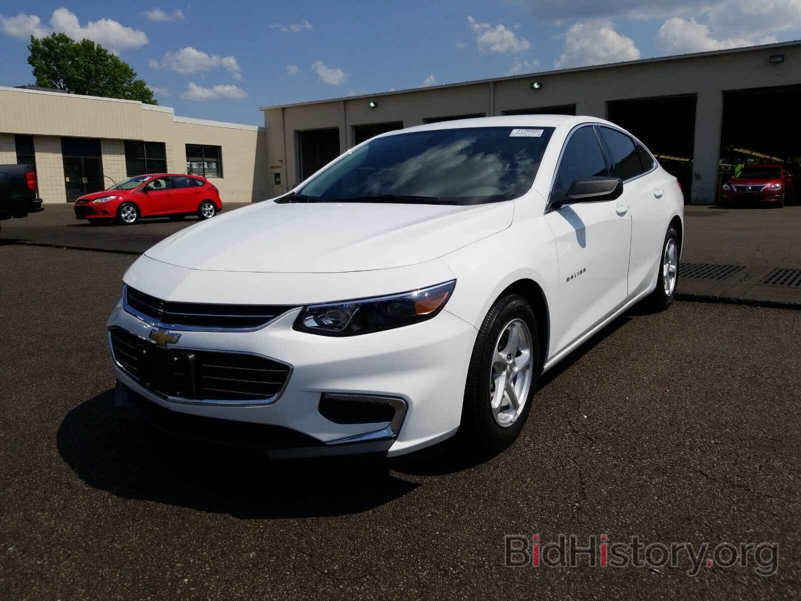 Photo 1G1ZB5ST2JF157719 - Chevrolet Malibu 2018